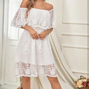 HOYISHION Women's Off The Shoulder Floral Lace Maxi Dress